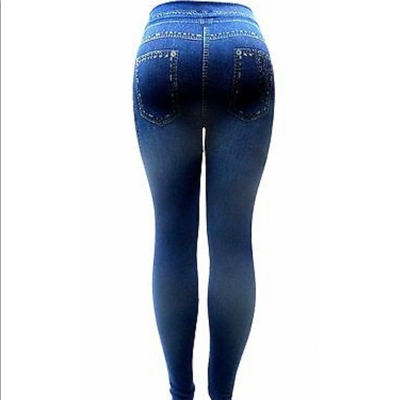 Women One size Soft Leggings - Picture 2 of 3